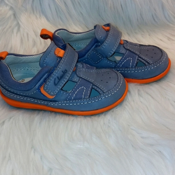 CLARKS SANDALS - Picture 1 of 4